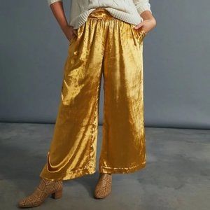 Anthropologie/Maeve Wide Leg Velvet Pants